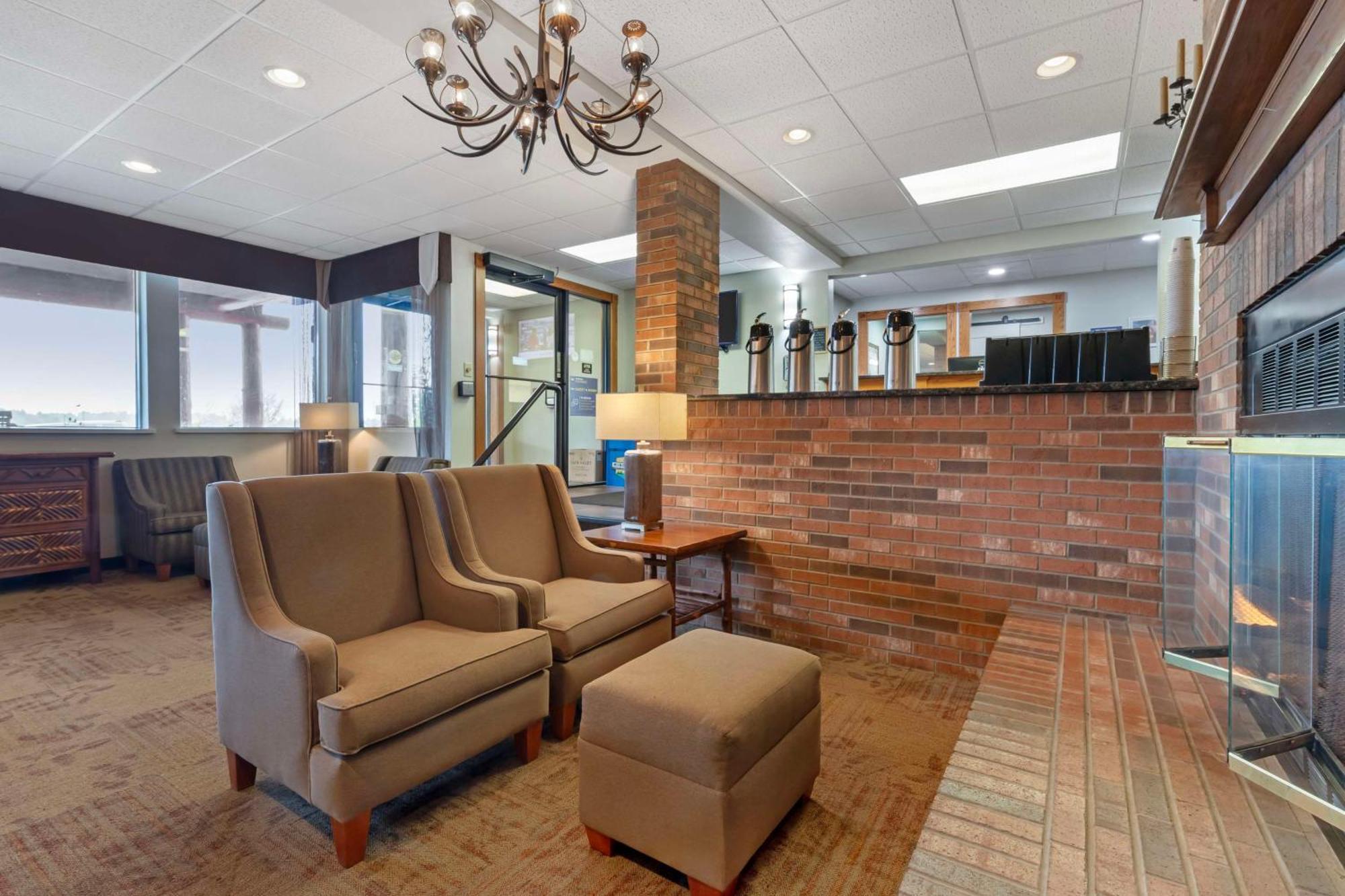 Best Western Plus Concord Inn Мінокуа Екстер'єр фото