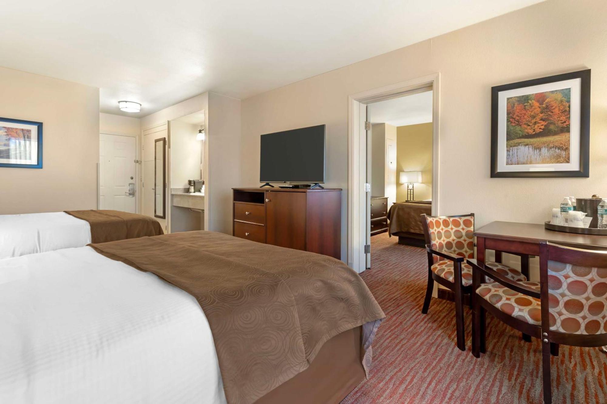 Best Western Plus Concord Inn Мінокуа Екстер'єр фото