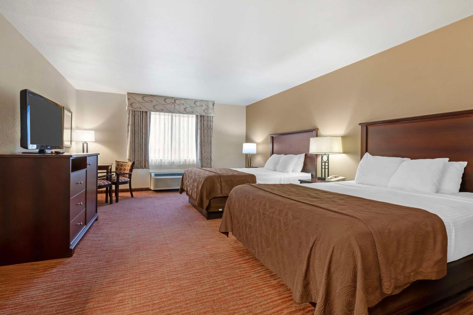 Best Western Plus Concord Inn Мінокуа Екстер'єр фото