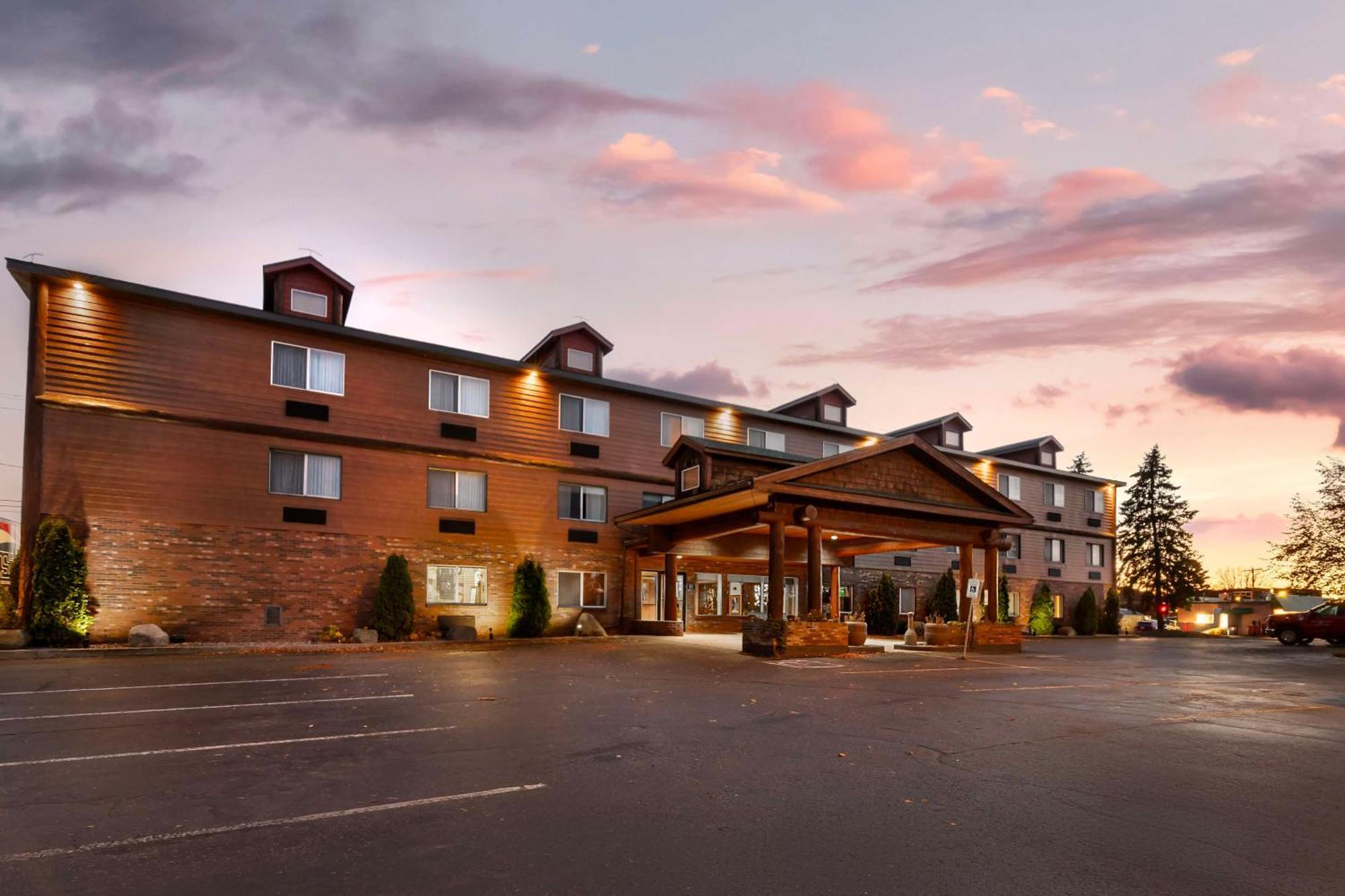 Best Western Plus Concord Inn Мінокуа Екстер'єр фото