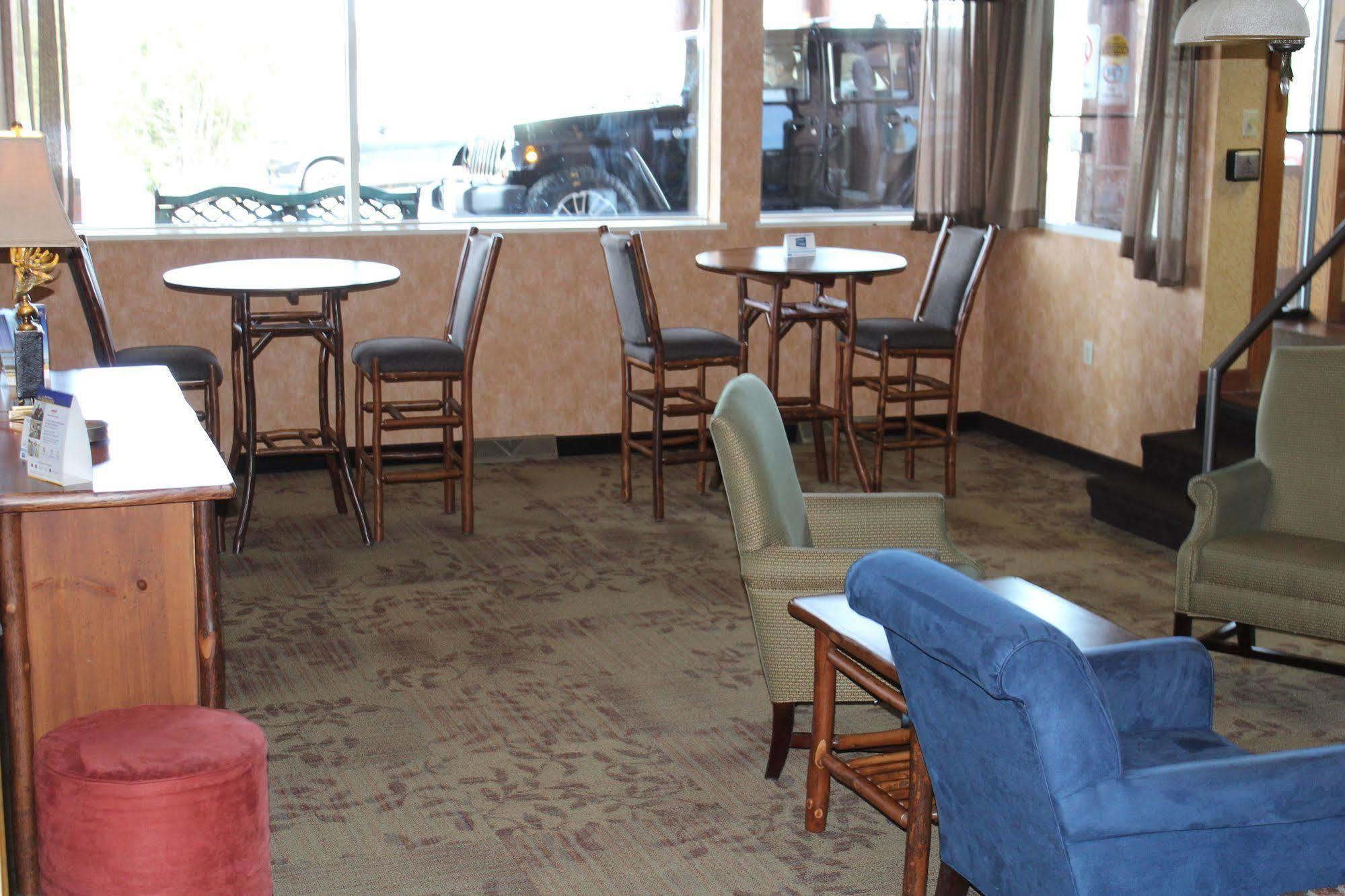 Best Western Plus Concord Inn Мінокуа Екстер'єр фото