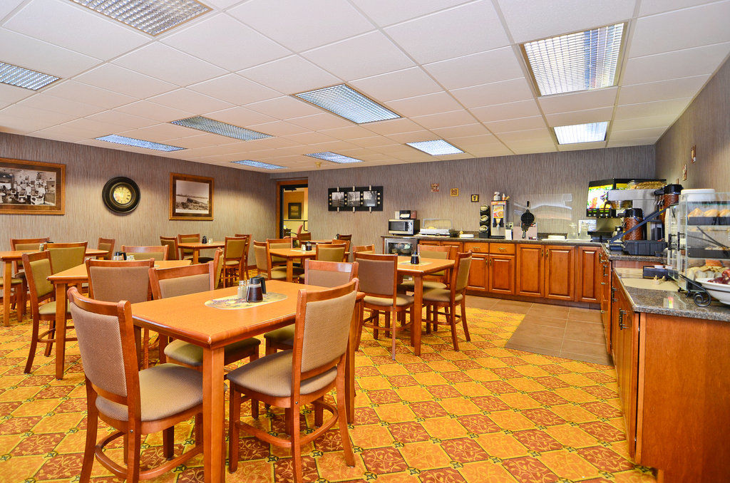 Best Western Plus Concord Inn Мінокуа Екстер'єр фото