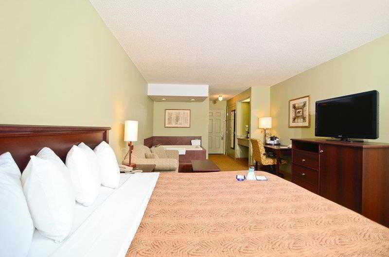 Best Western Plus Concord Inn Мінокуа Екстер'єр фото